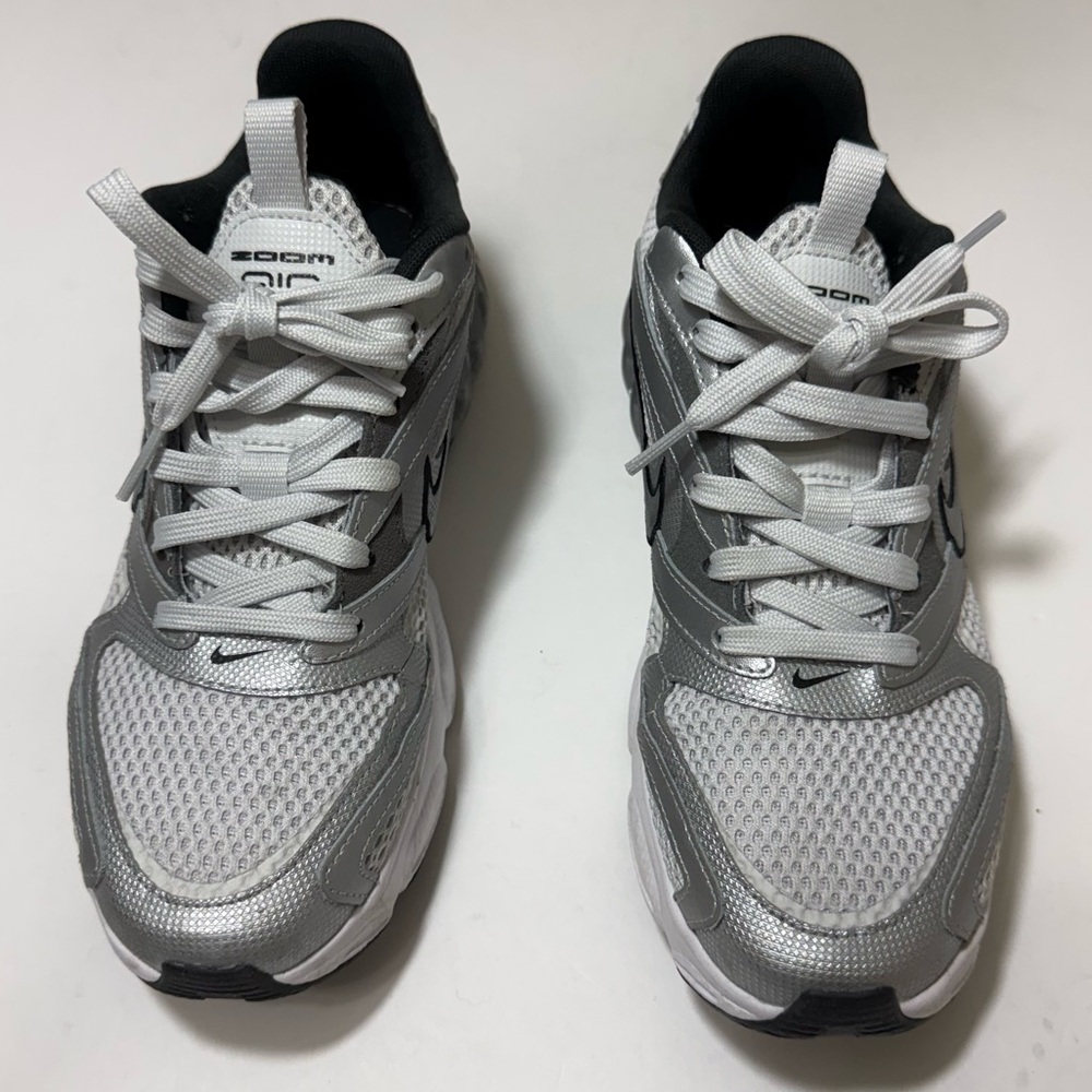 Nike Women's Zoom Air Fire Sneakers - Metallic Silver and White - Size 8 - Picture 2 of 16